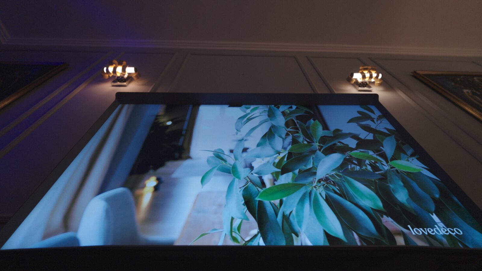 close up ecran samsung the frame cu ecran qled cum alegi televizorul