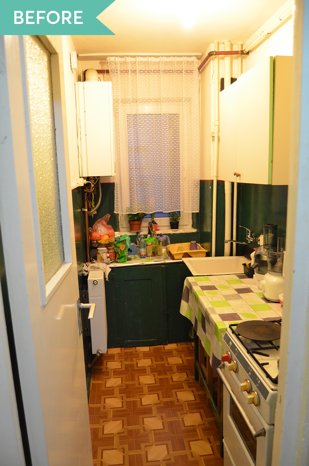 before bucatarie apartament mic