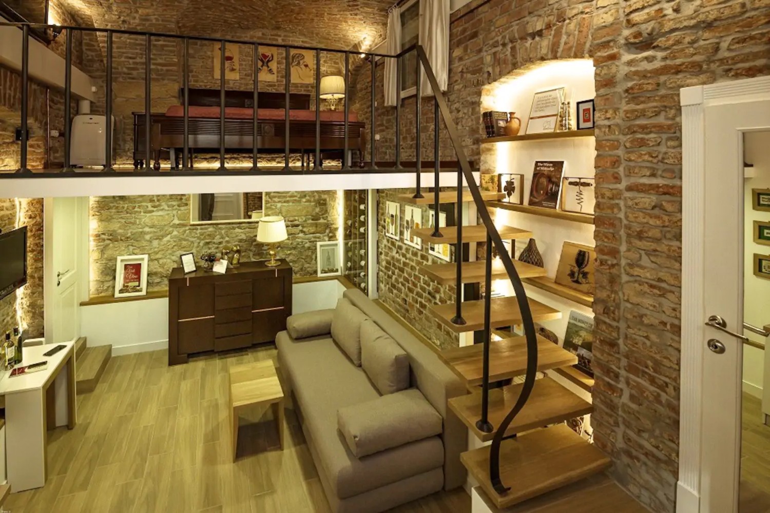 Vinodorum Loft airbnb cluj-napoca lovedeco