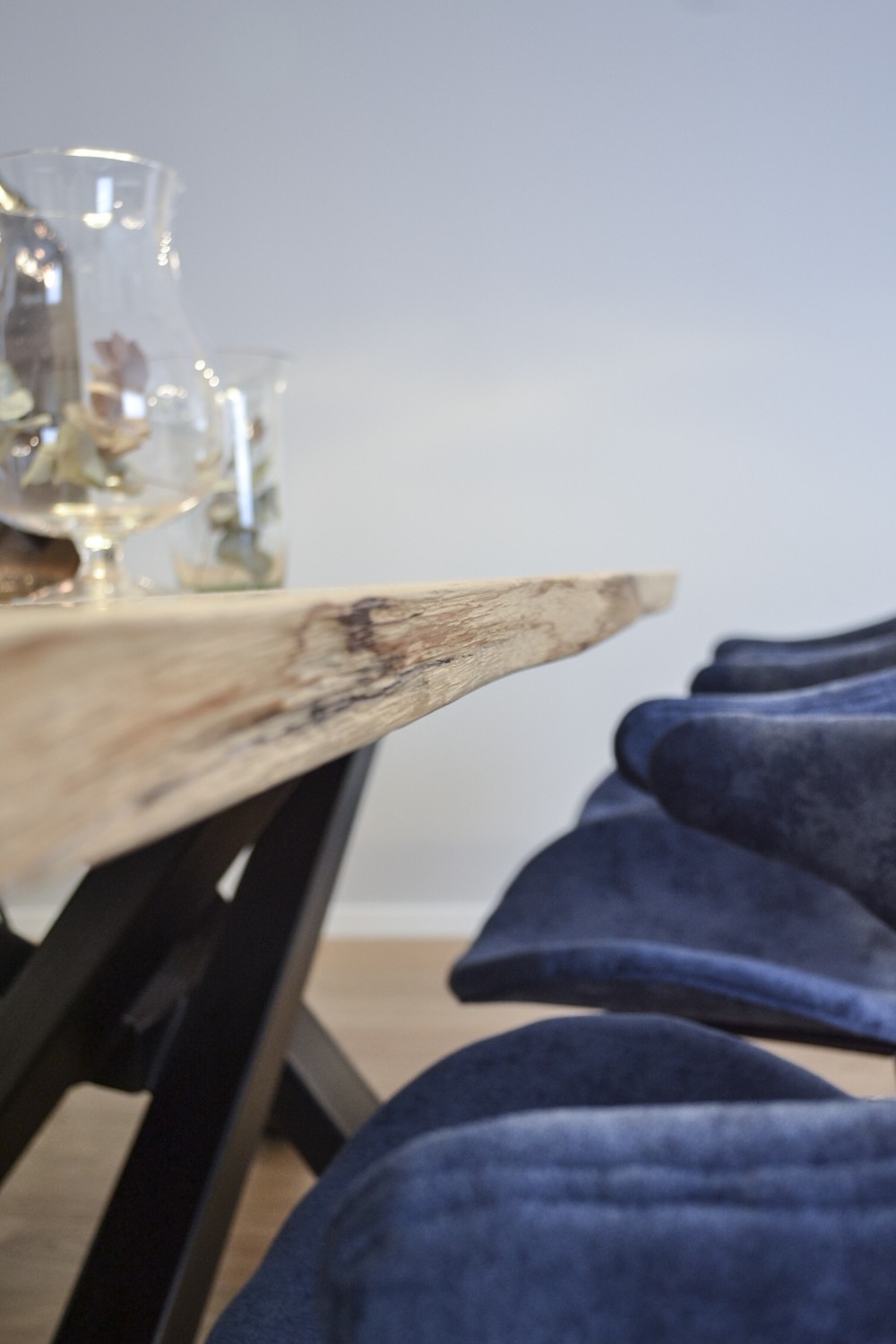 6 living si dining V - casa titus aa design lab