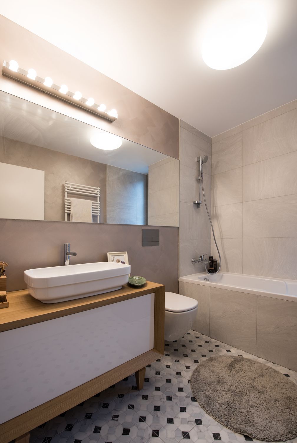 Apartament mic de 2 camere