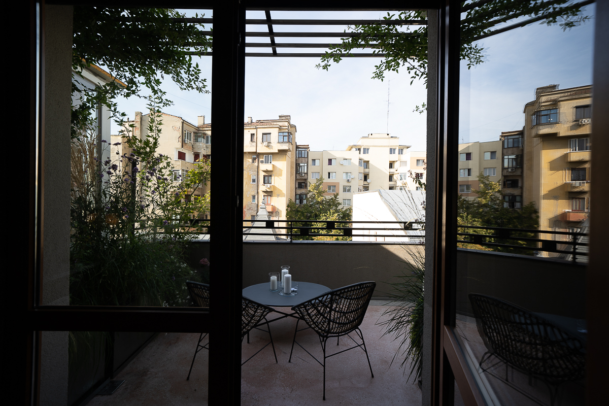 Balcon cu plante