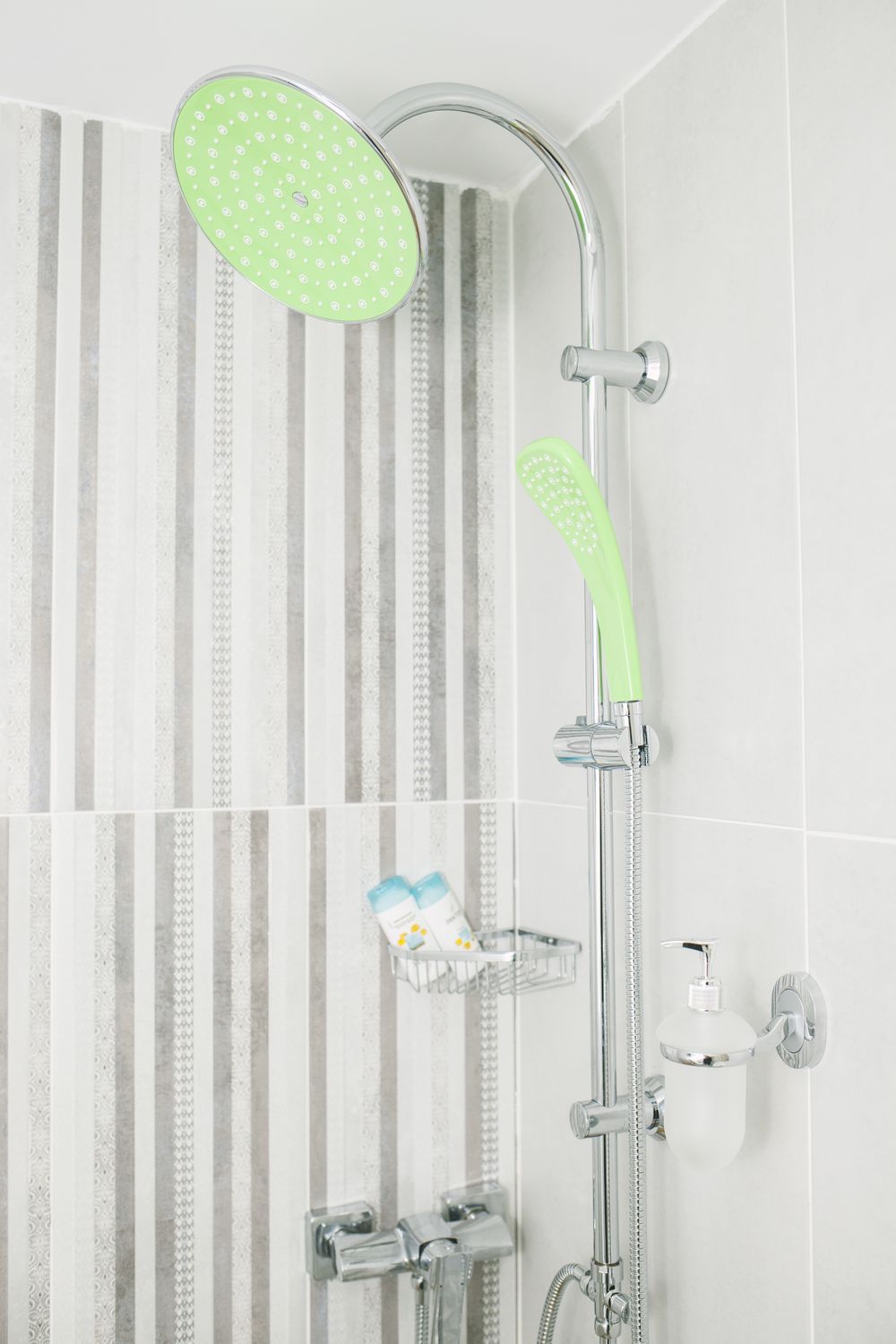apartament de inchiriat baie
