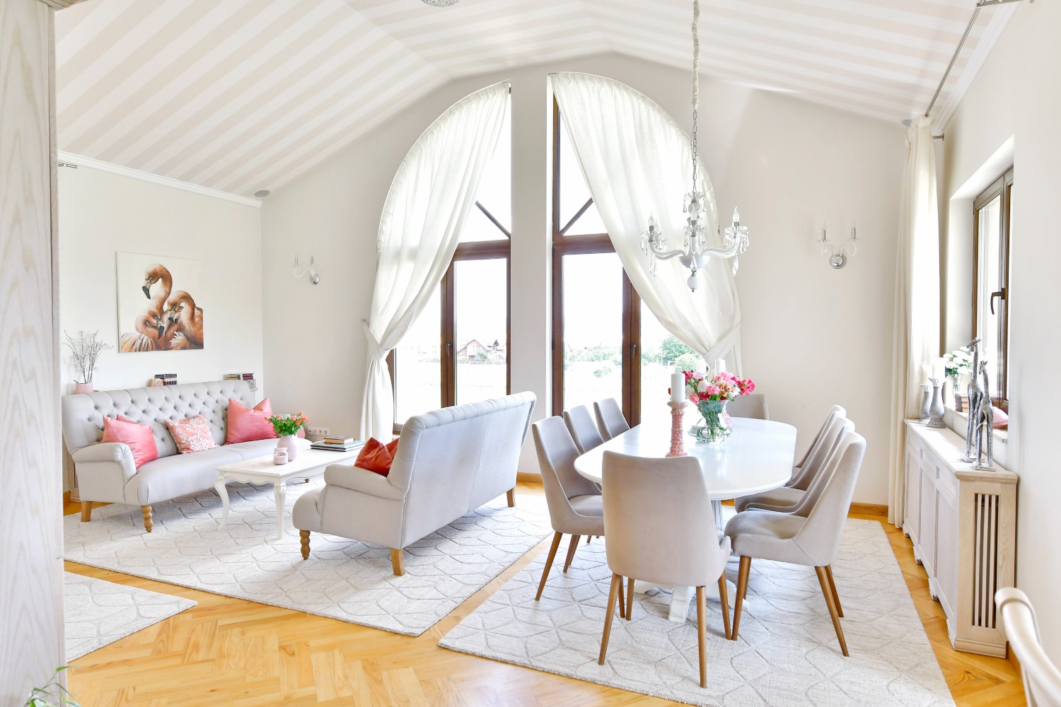 Amenajare living clasic luminos - casa Targu Mures - Simona Ungurean (6)