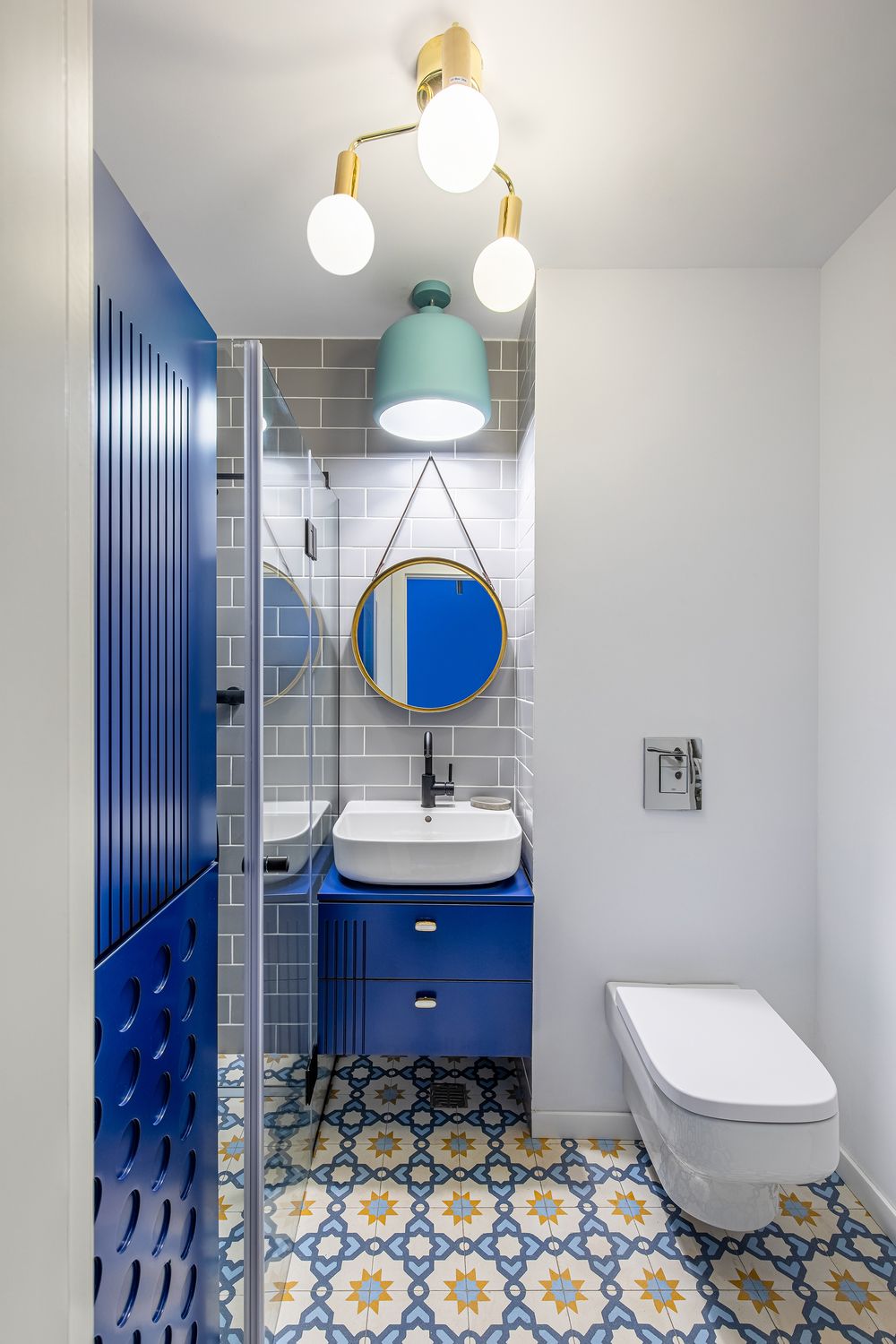 amenajare baie apartament 3 camere semidecomandat