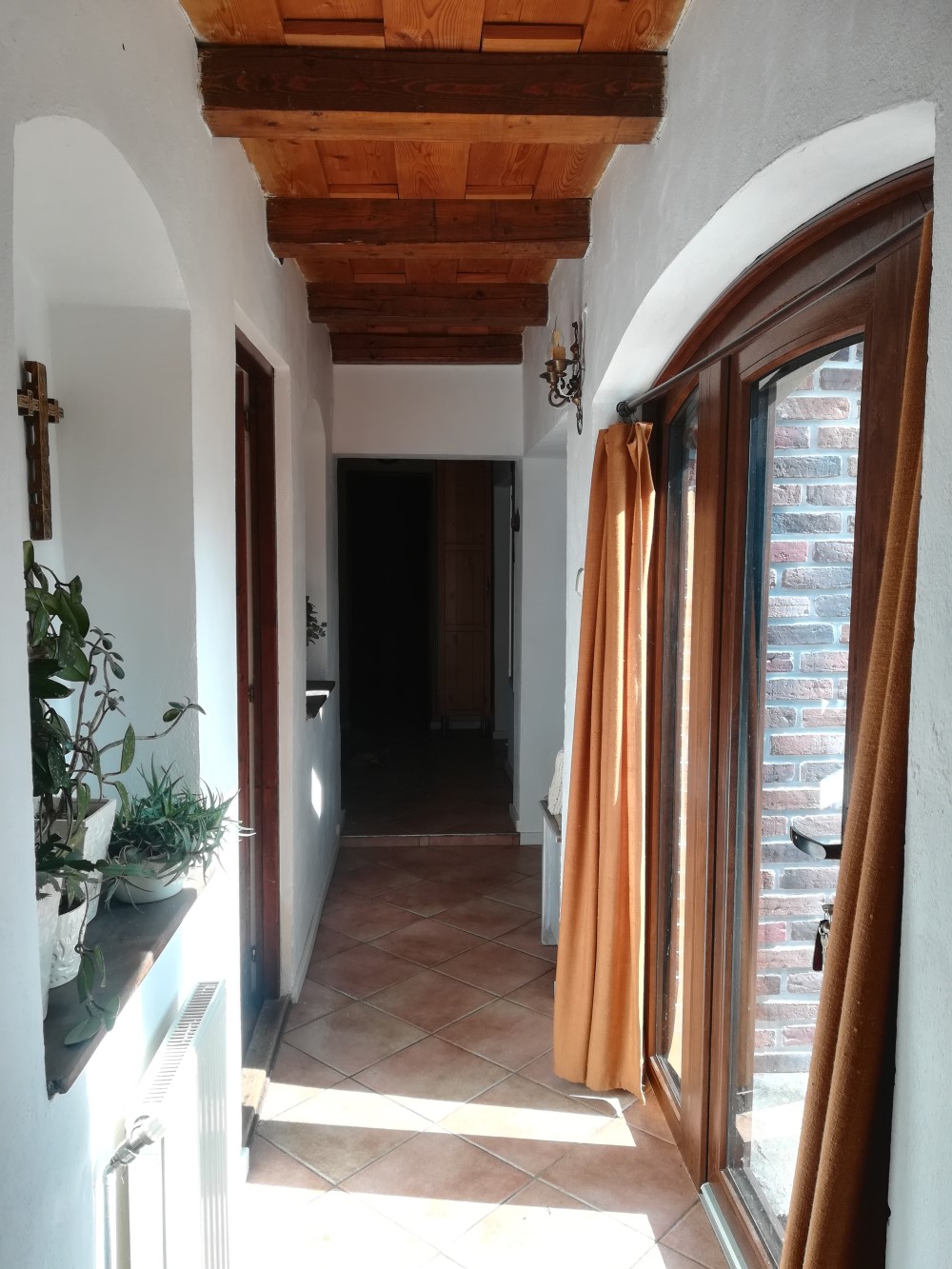 La renovarea din 2018, Andreea a optat pentru tâmplărie PVC