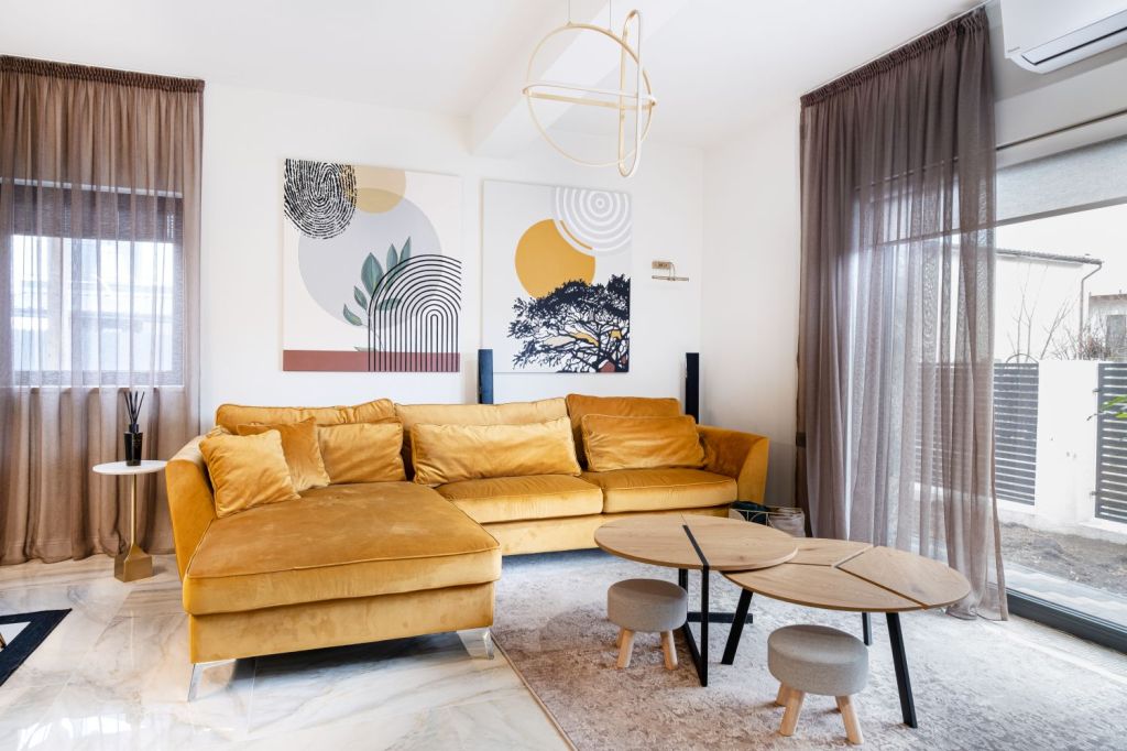 Living Room (2)