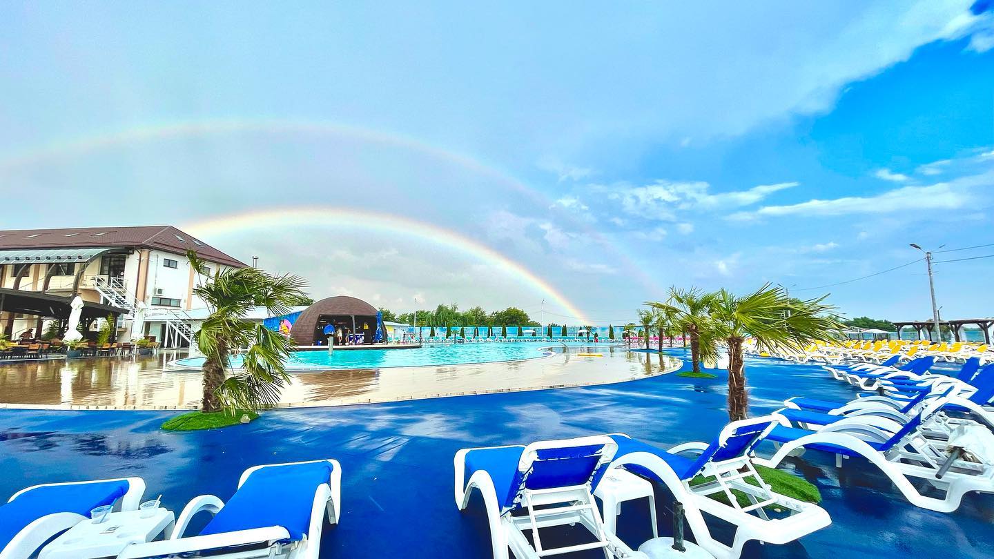 piscine lângă bucuresti Don Pedro oferă cazare, restaurant și piscină