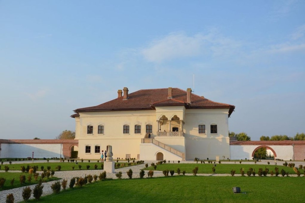 stilul brâncovenesc - palatul potlogi