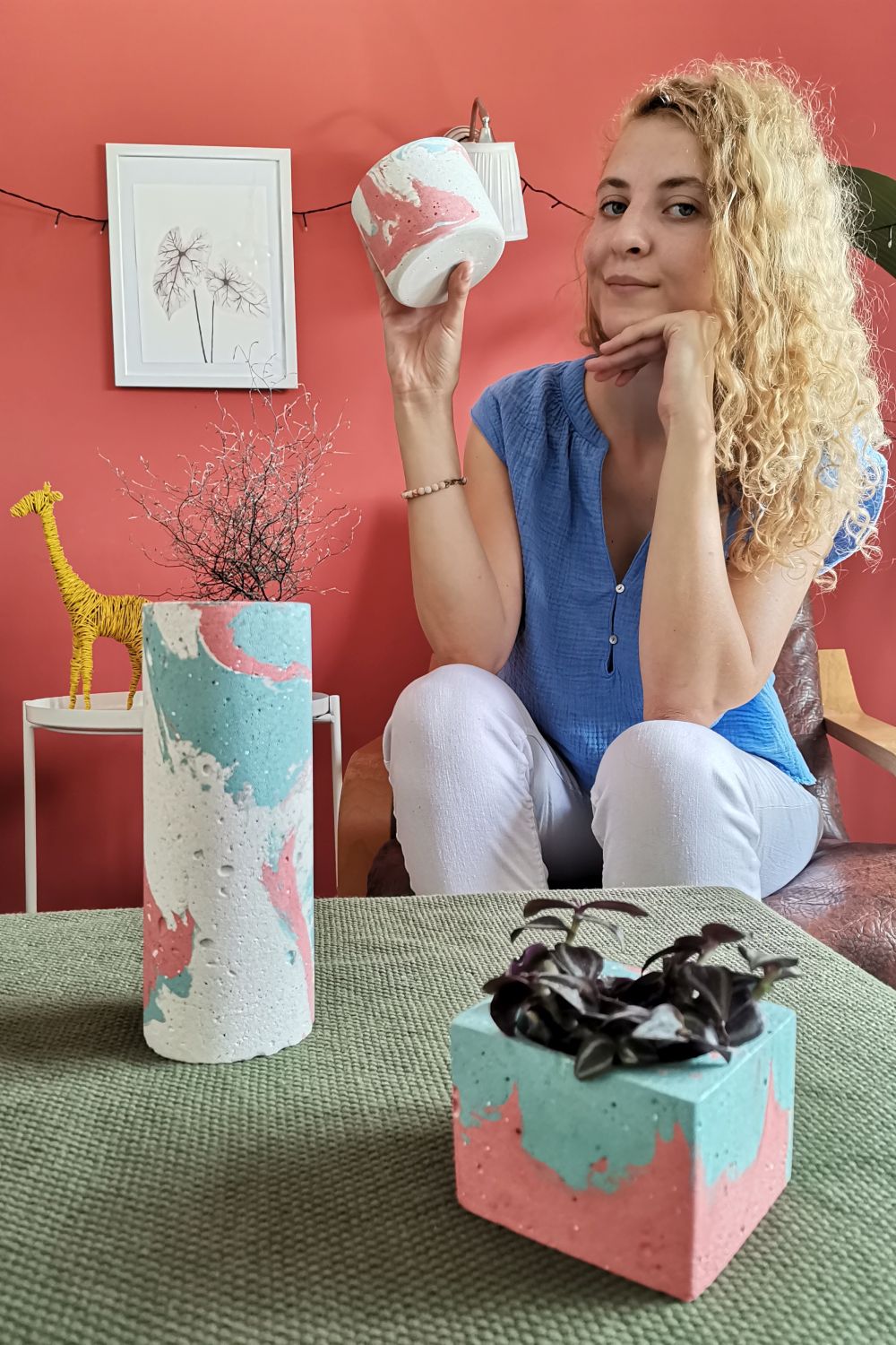 corina misu ghivece handmade
