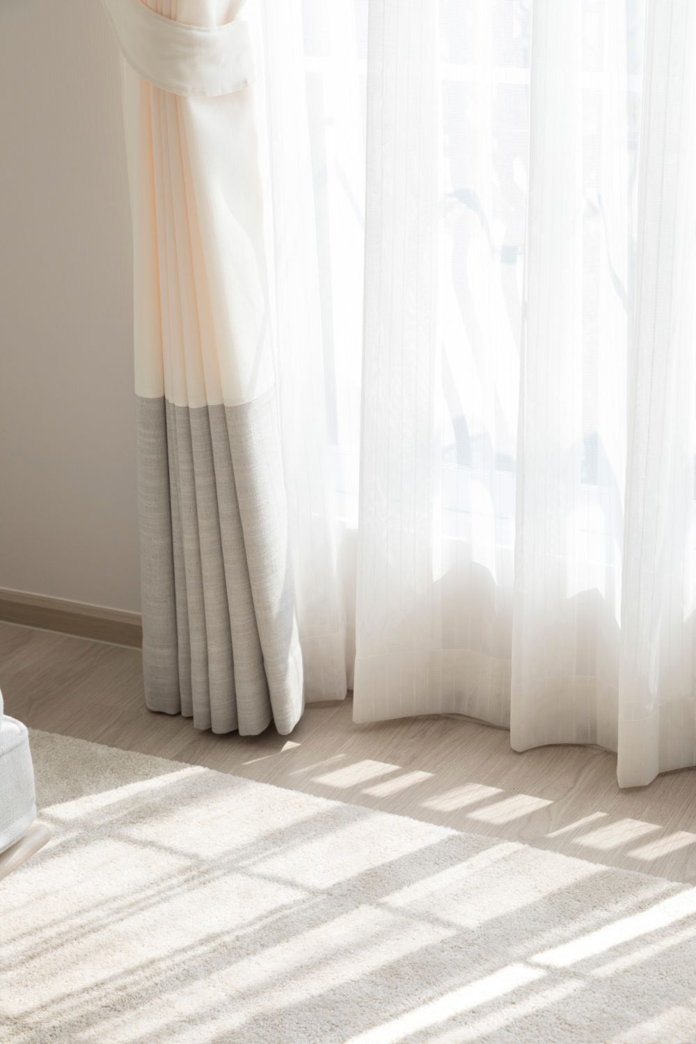 curatenie in casa draperii si perdele