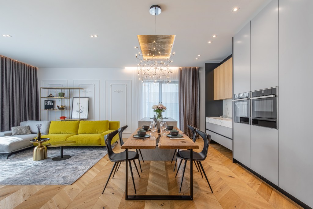 X Residence renovare bucatarie pure mess design