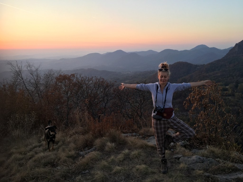 Monica și prima poză de când s-a mutat la țară