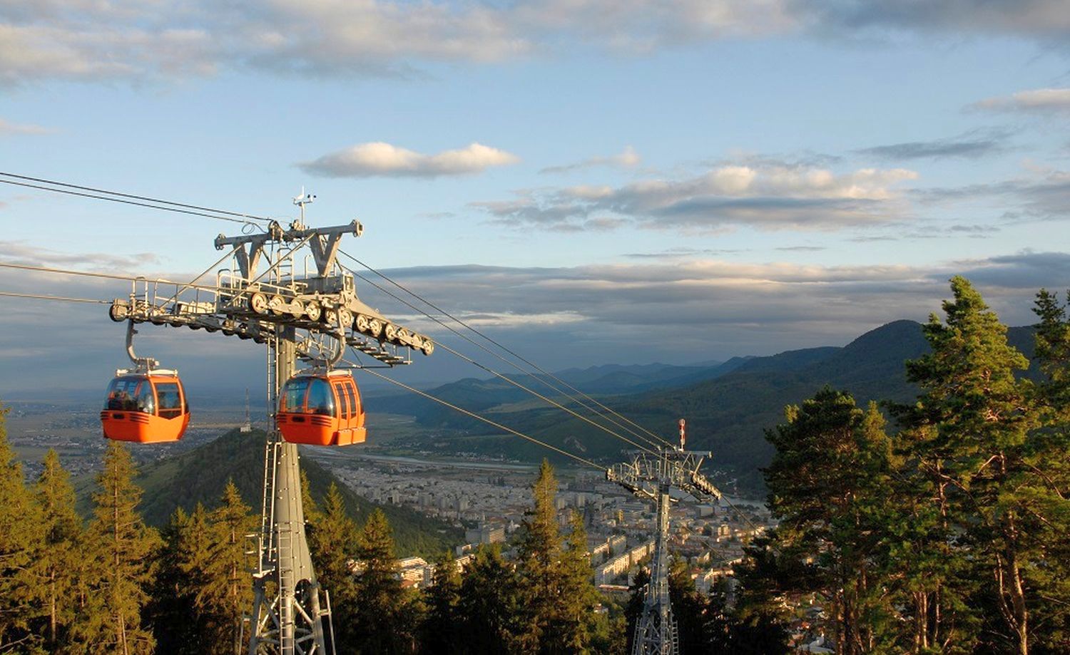 Telegondola Piatra Neamț FOTO: visitneamt.ro