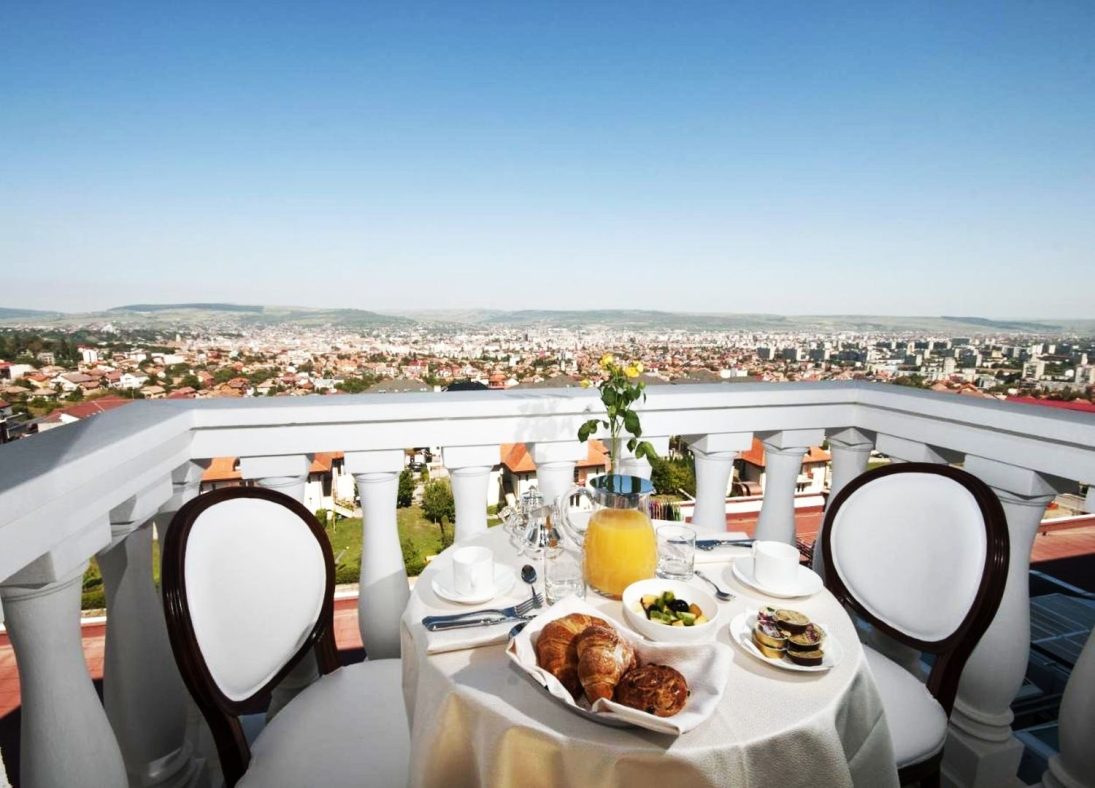 Locuri panoramice din Cluj - Grand Hotel Italia FOTO: Booking