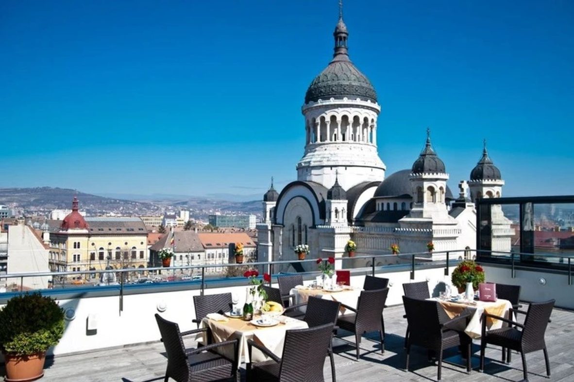 Locuri panoramice din Cluj - Hotel Beyfin FOTO Booking