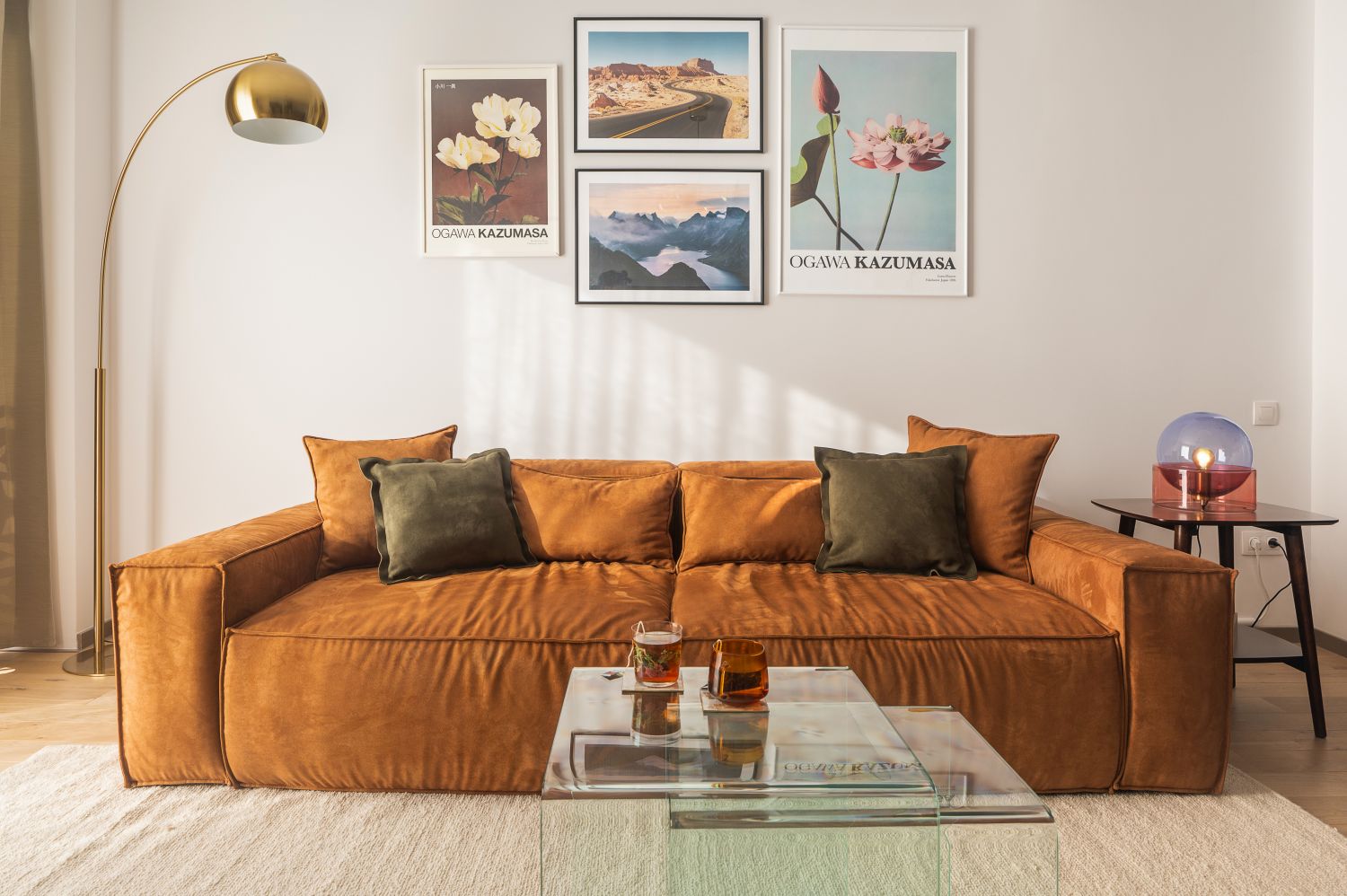 living stil eclectic canapea caramizie