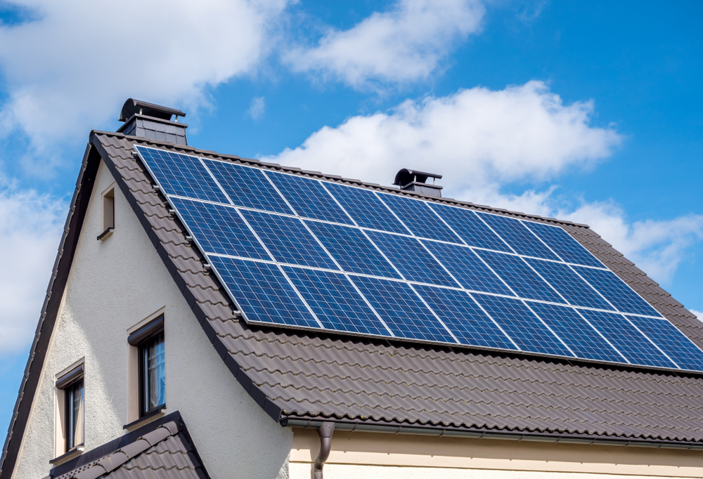 panouri fotovoltaice shutterstock