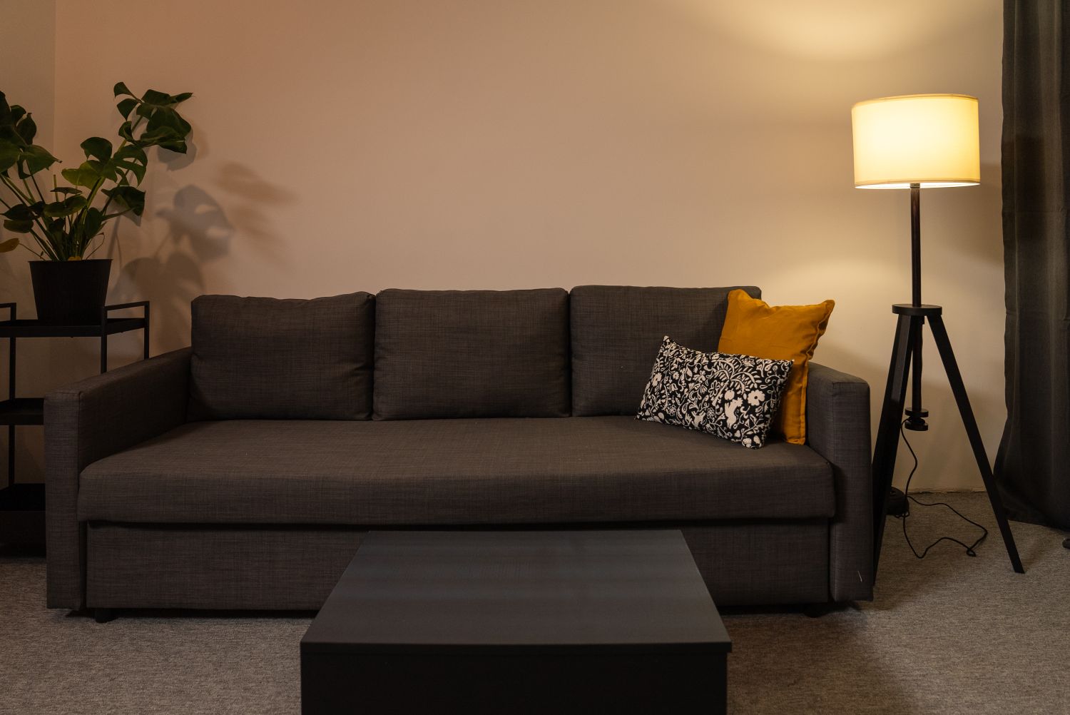 piese mic mobilier