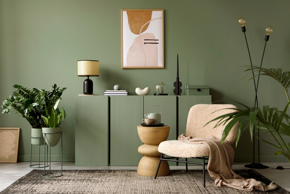 perete verde salvie tendinte design interior 2025