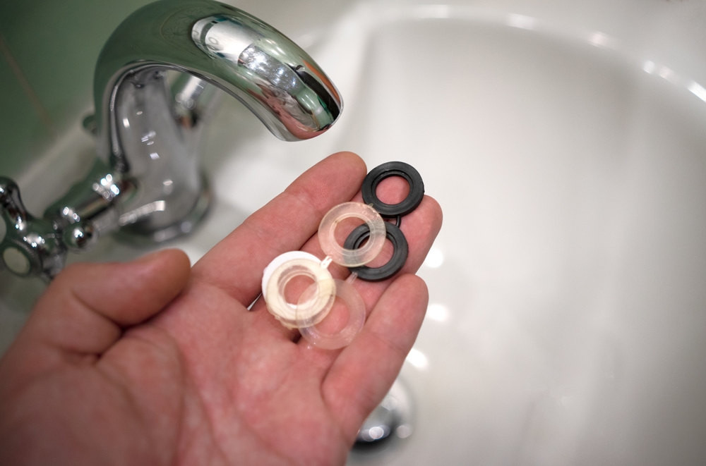 curățare instalații sanitare înlocuire garnituri